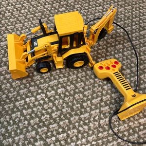 CAT Caterpillar Tethered RC Front End Loader